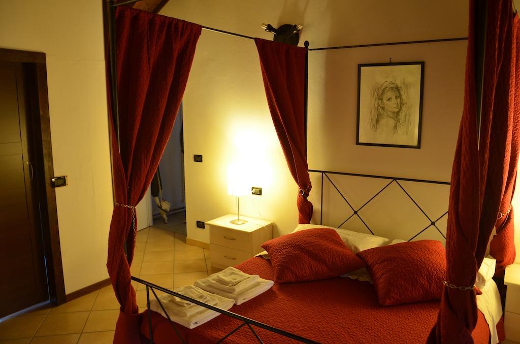 Villa Sassi Ac Алессандрия Номер фото