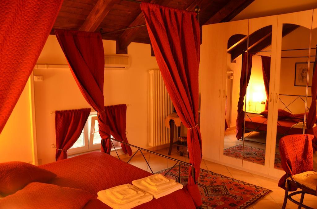 Villa Sassi Ac Алессандрия Номер фото