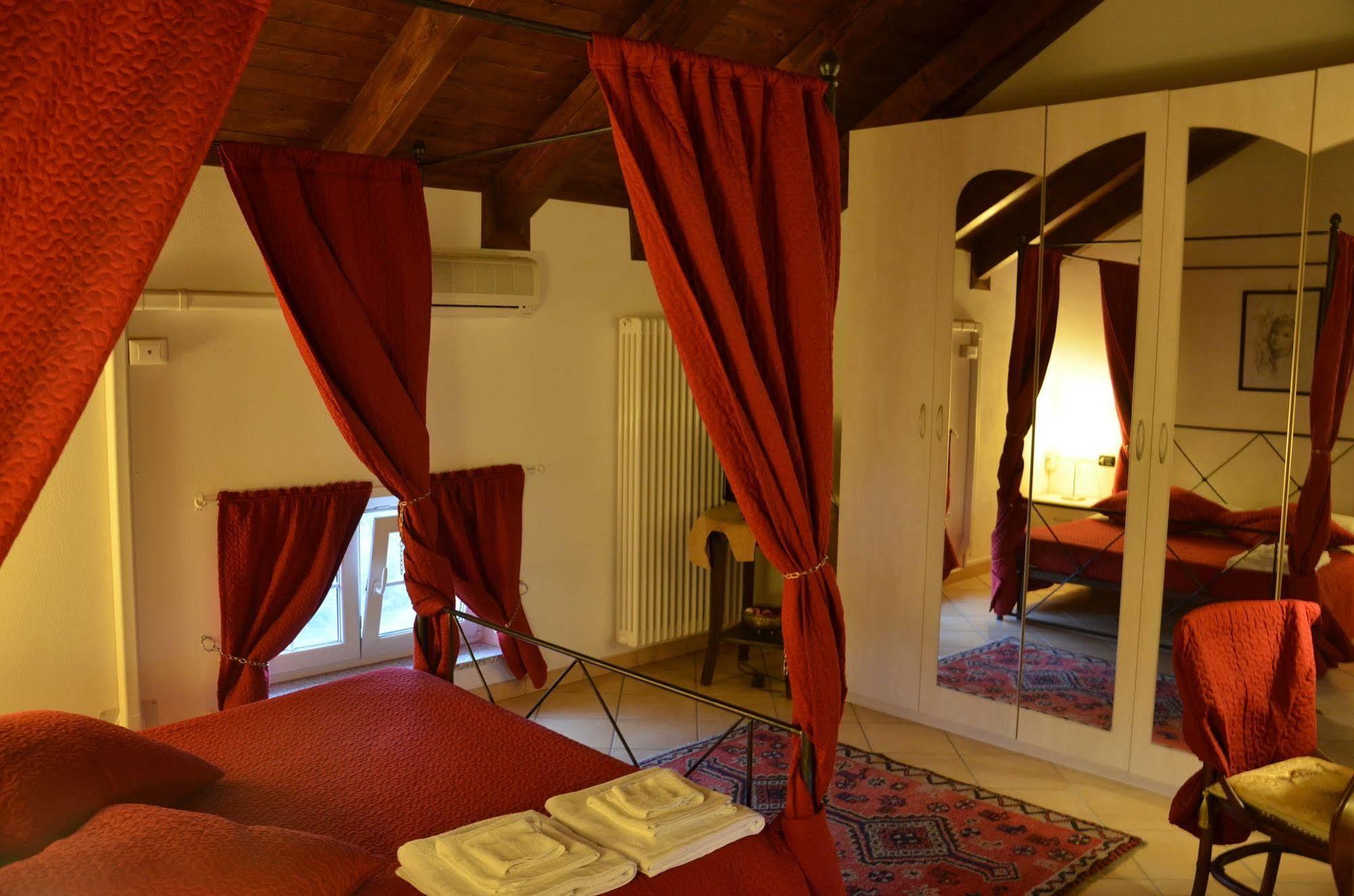 Villa Sassi Ac Алессандрия Экстерьер фото