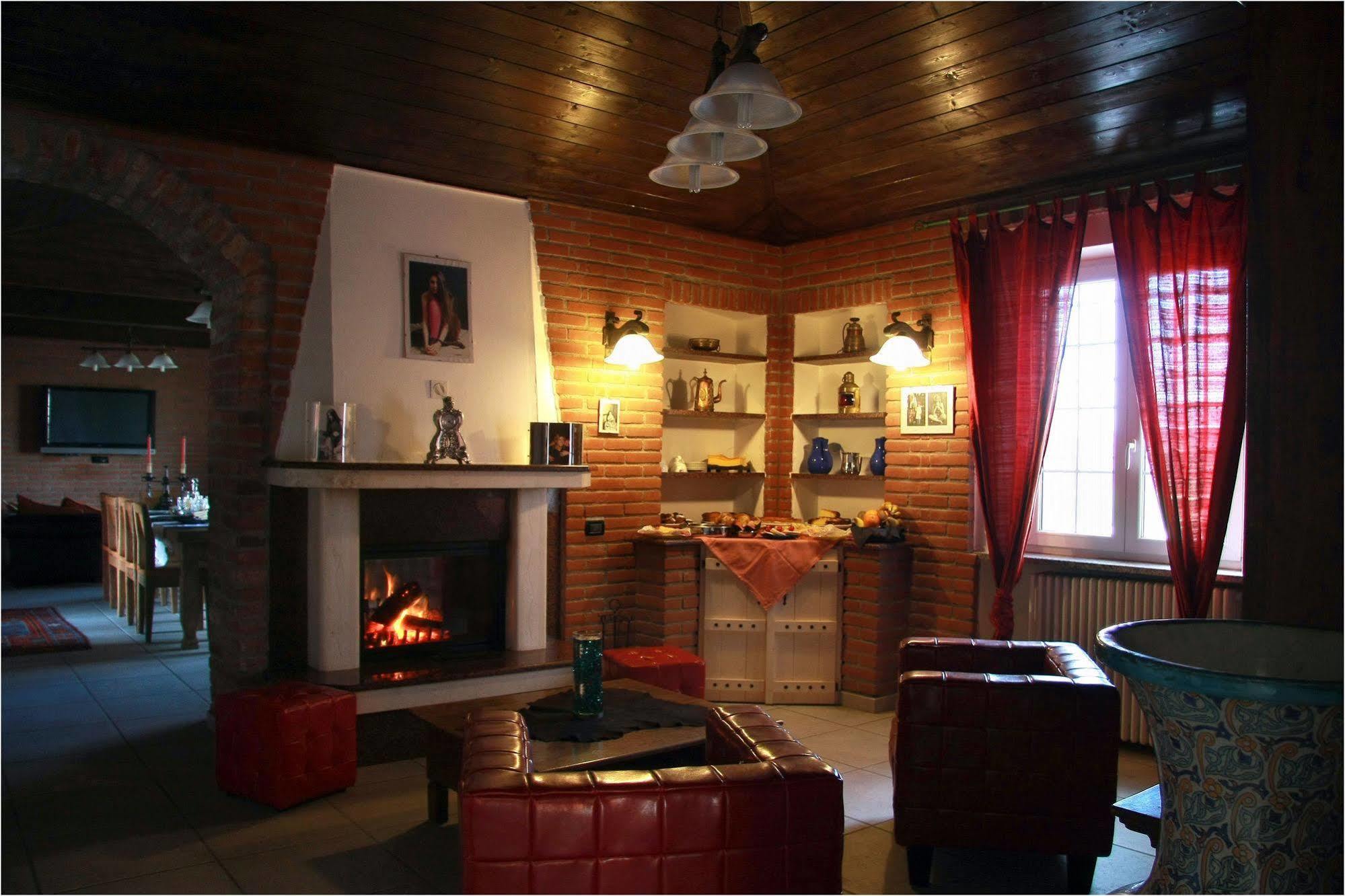 Villa Sassi Ac Алессандрия Экстерьер фото